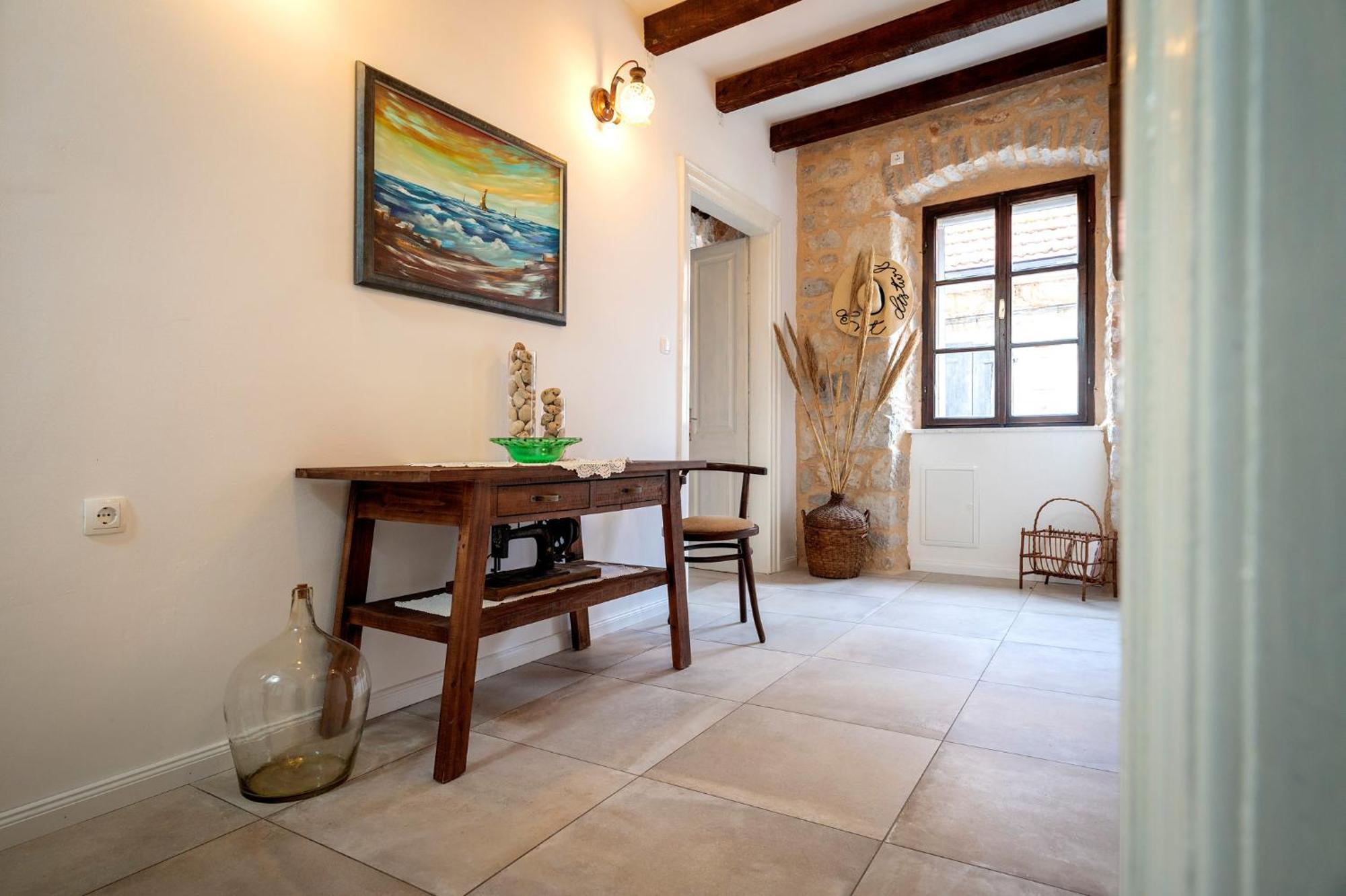 Skala With Hot Tub & Kala With Terrace Pitve